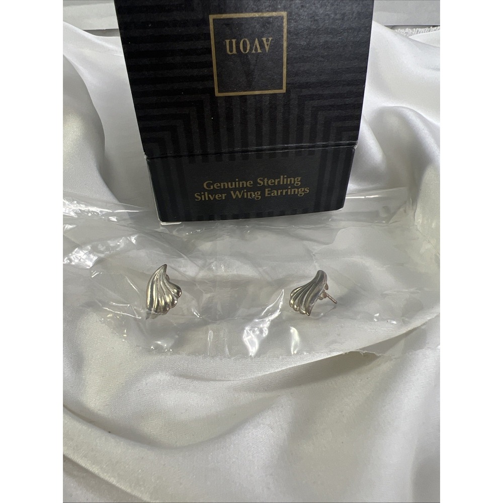 Vintage‎ Avon Genuine Sterling Silver Wing Pierced Earrings New With Box